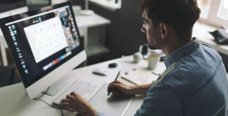 Desain landing page yang menarik dan fokus pada konversi